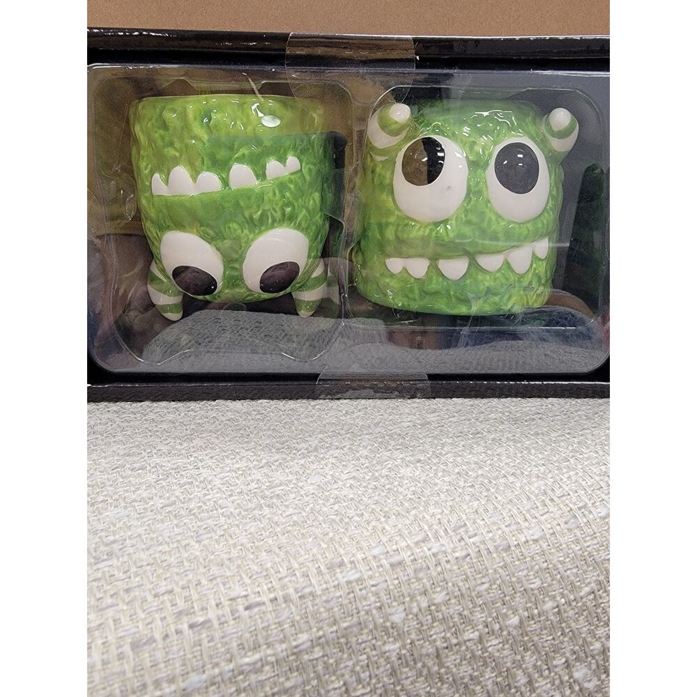 JACK O'LANTERN LANE "Little Monsters" Salt & Pepper Shaker Set 0174